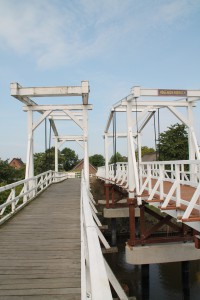 Alte und neue Hoogendiekbrücke    
